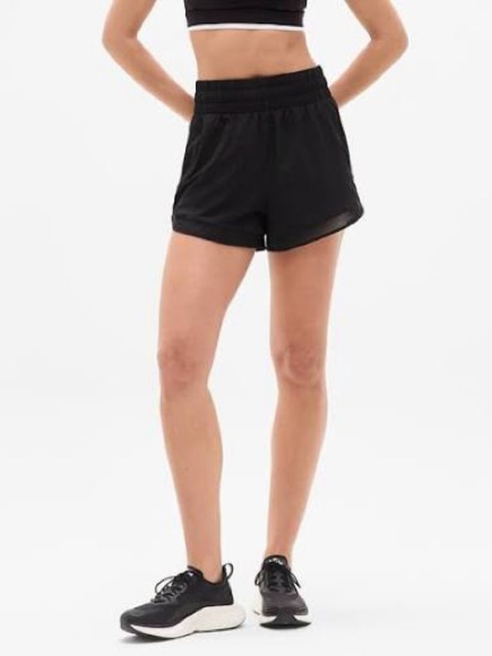 Athleta High Rise Mesh Racer Run 3" shorts size Large